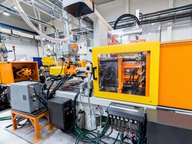 Injection Molding Machine